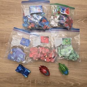 Disney PJ Masks Die Cast Vehicles And Puzzles